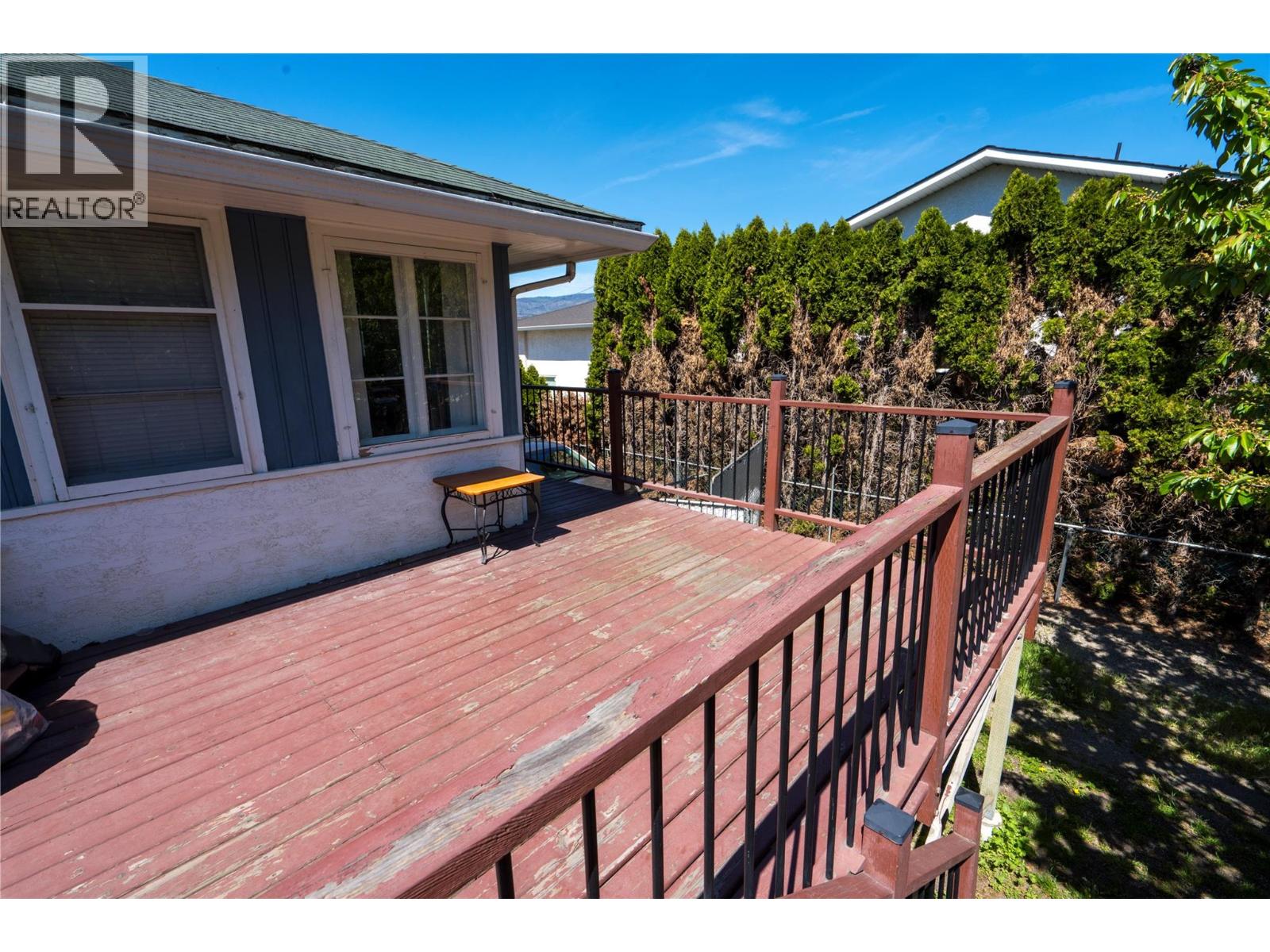  3095 Gordon Drive, Kelowna