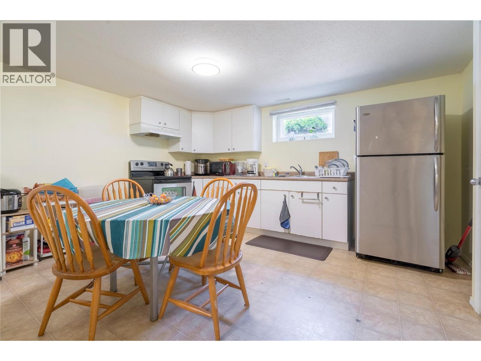  3095 Gordon Drive, Kelowna