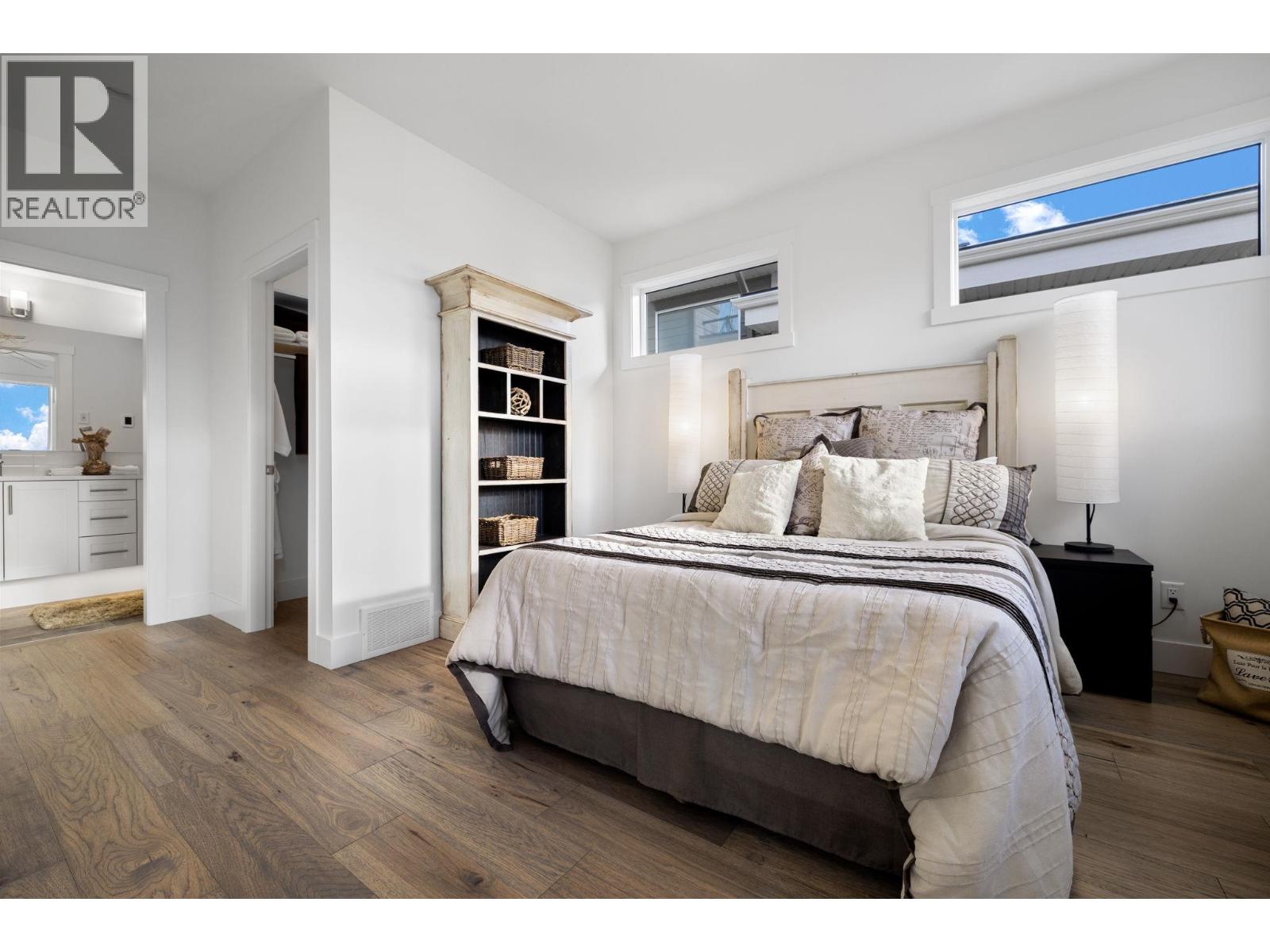  1474 Summer Crescent, Kelowna