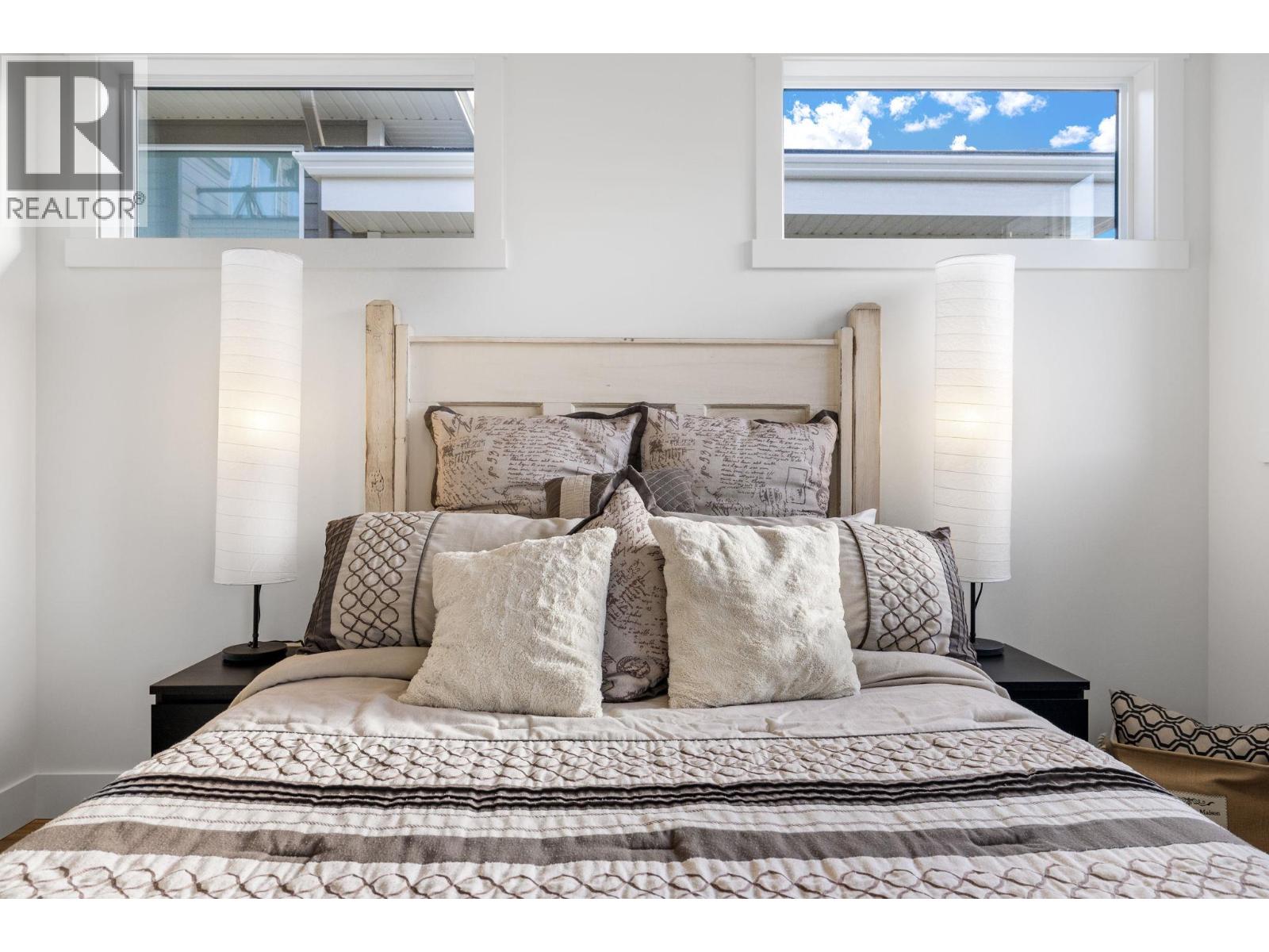  1474 Summer Crescent, Kelowna