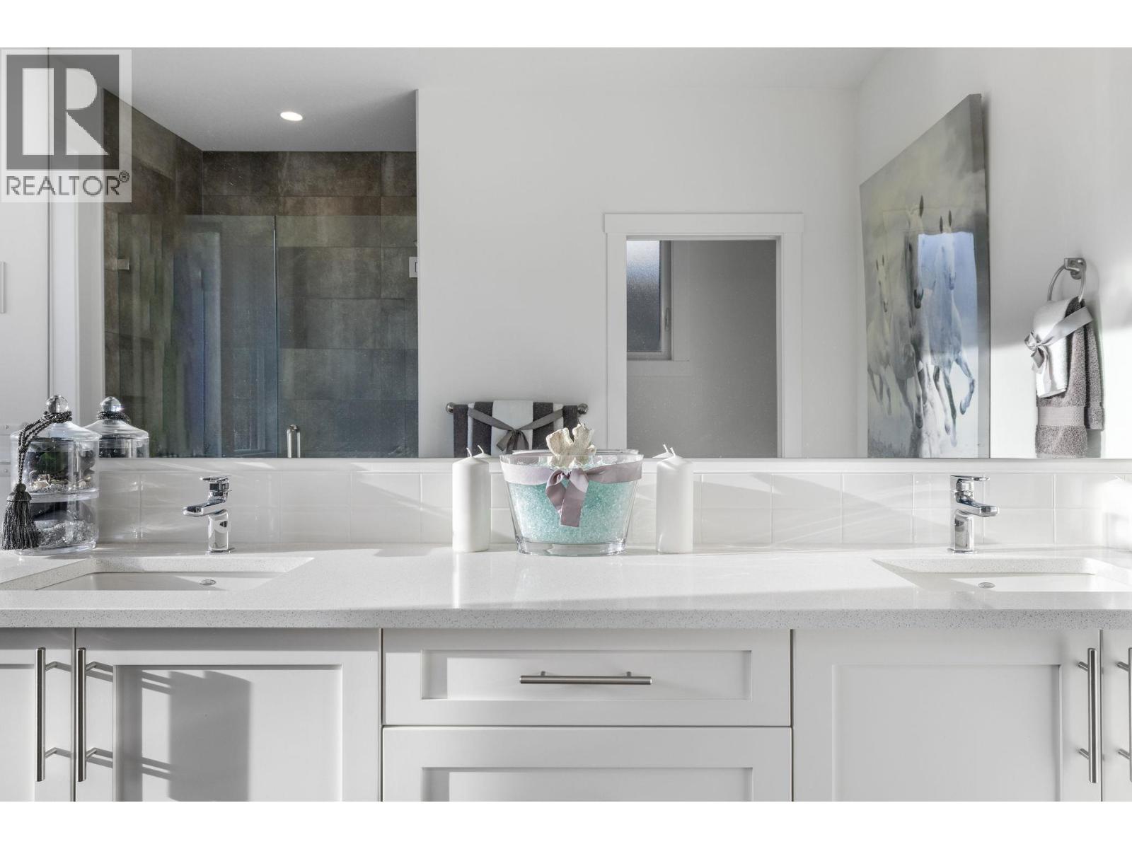  1474 Summer Crescent, Kelowna