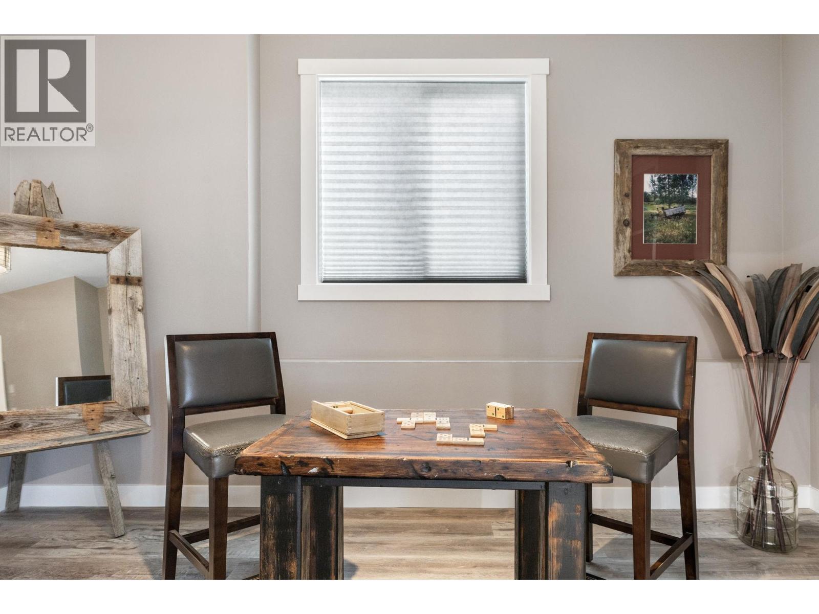  1474 Summer Crescent, Kelowna