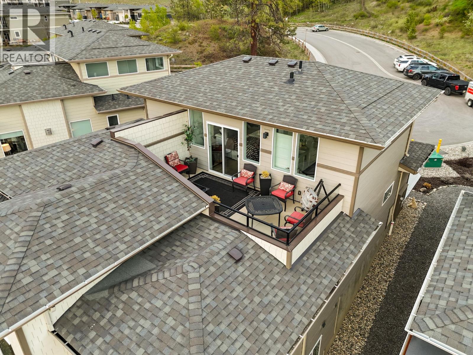  1474 Summer Crescent, Kelowna