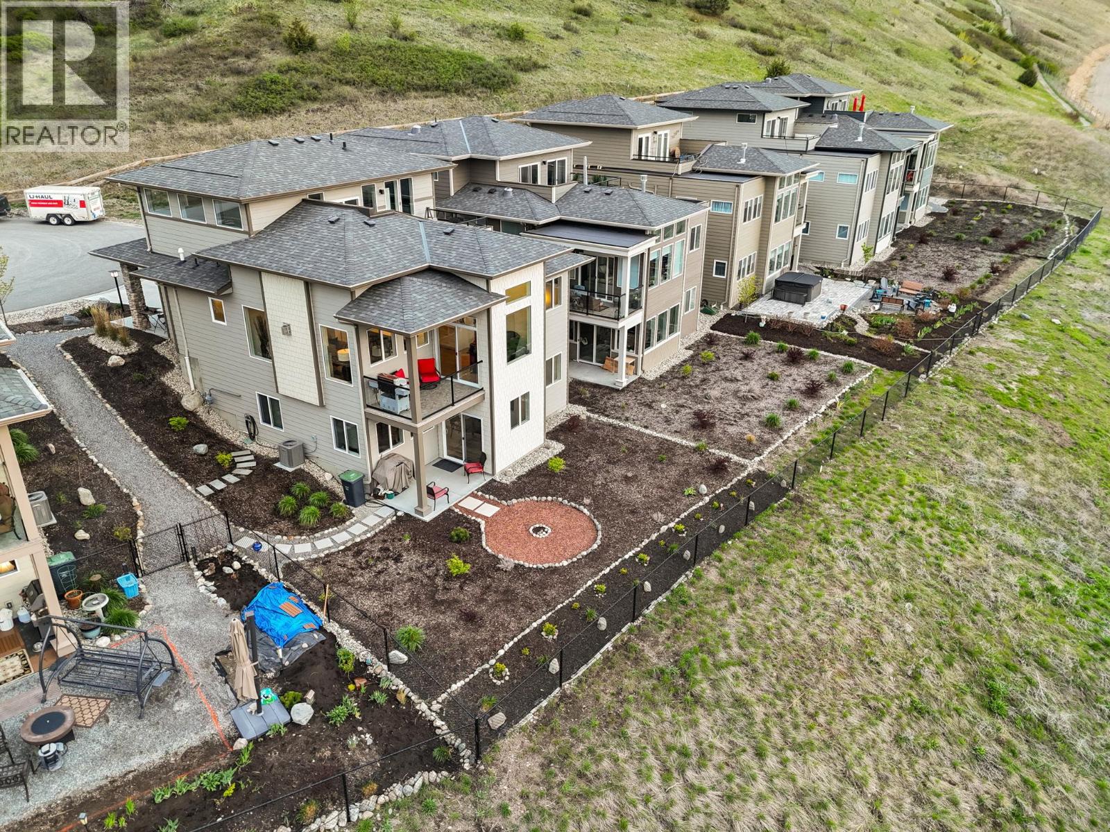  1474 Summer Crescent, Kelowna