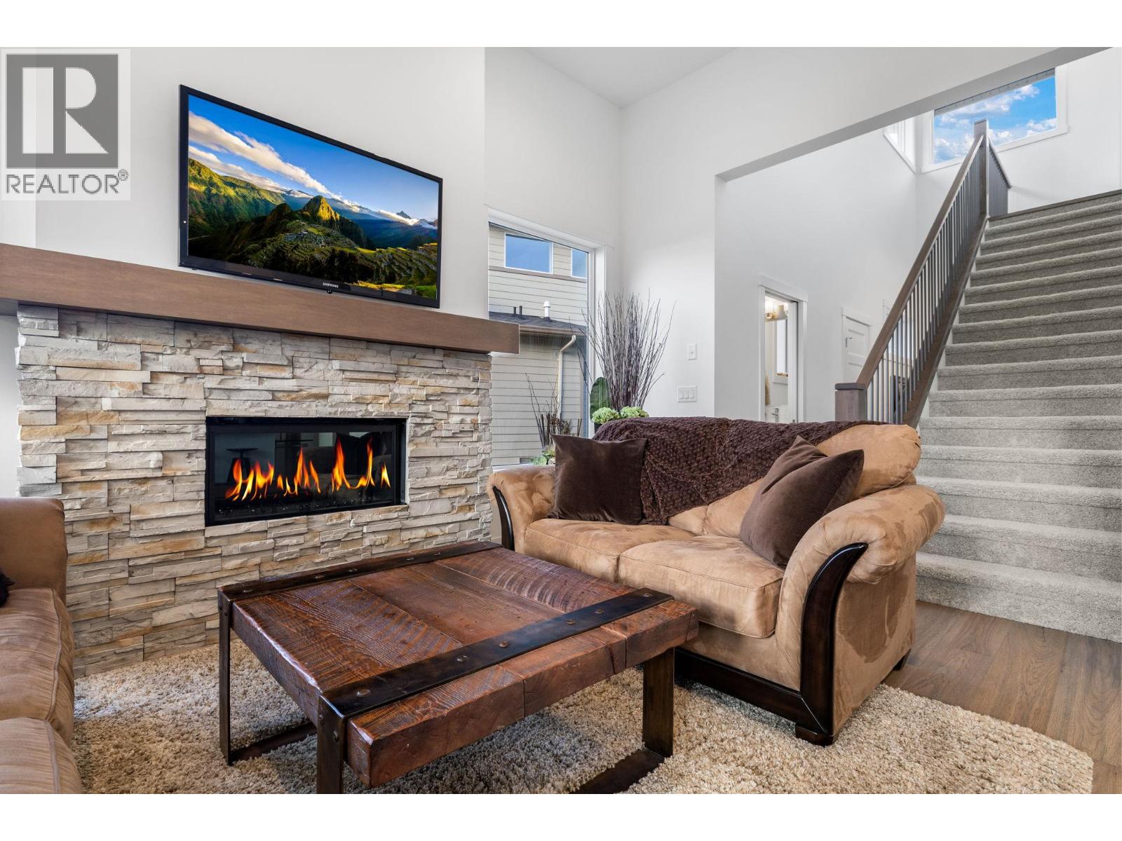  1474 Summer Crescent, Kelowna