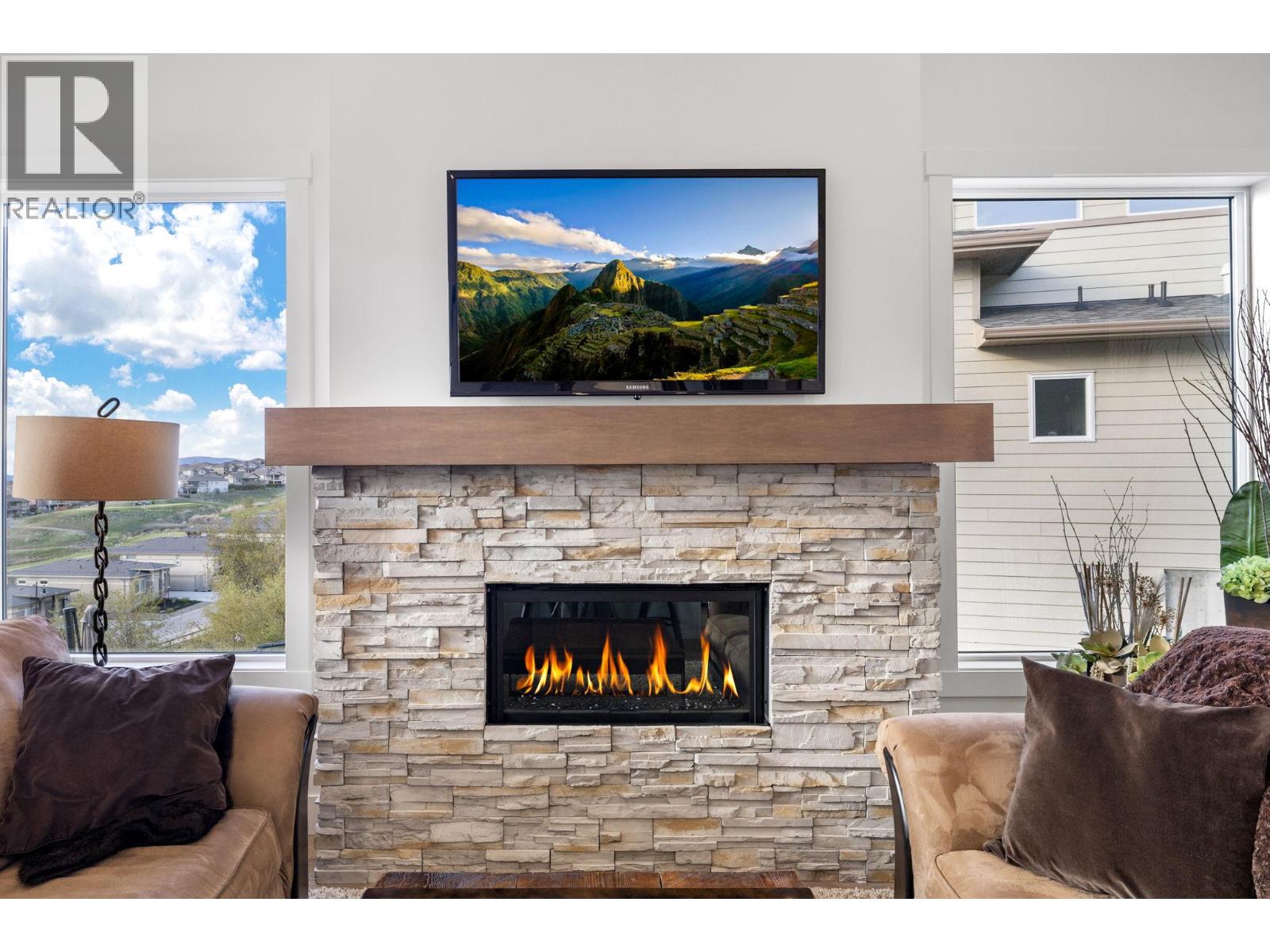  1474 Summer Crescent, Kelowna