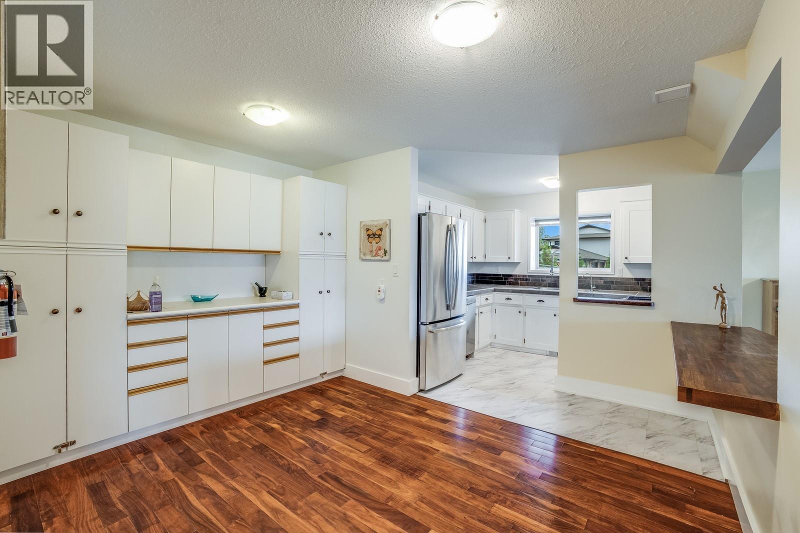  3137 Vector Drive, West Kelowna