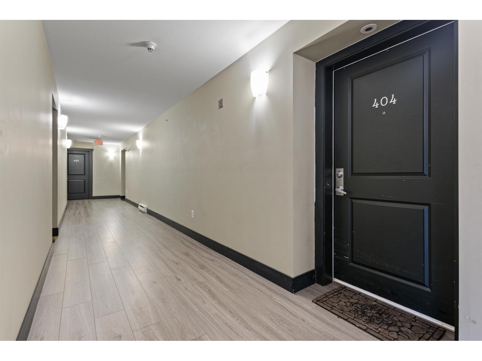 404 45561 YALE ROAD, Chilliwack Proper South, Chilliwack