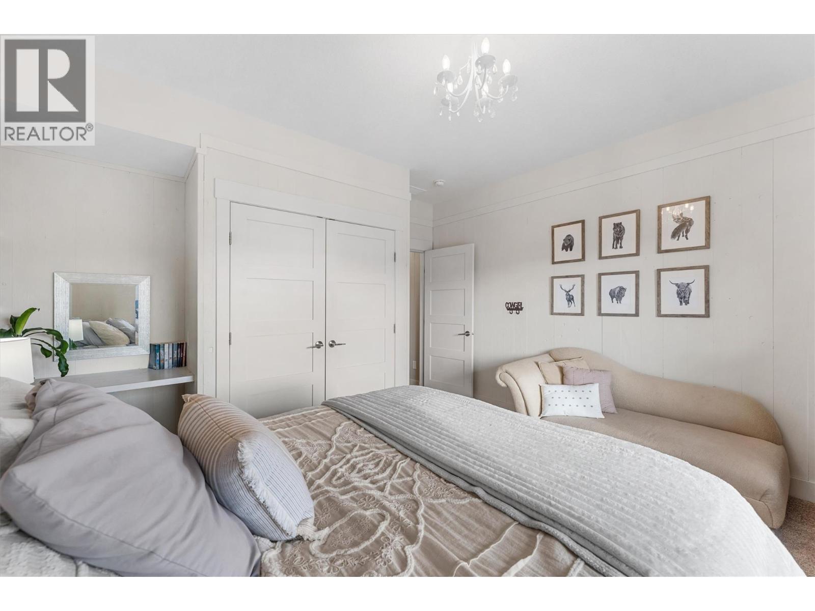  747 Traditions Crescent, Kelowna