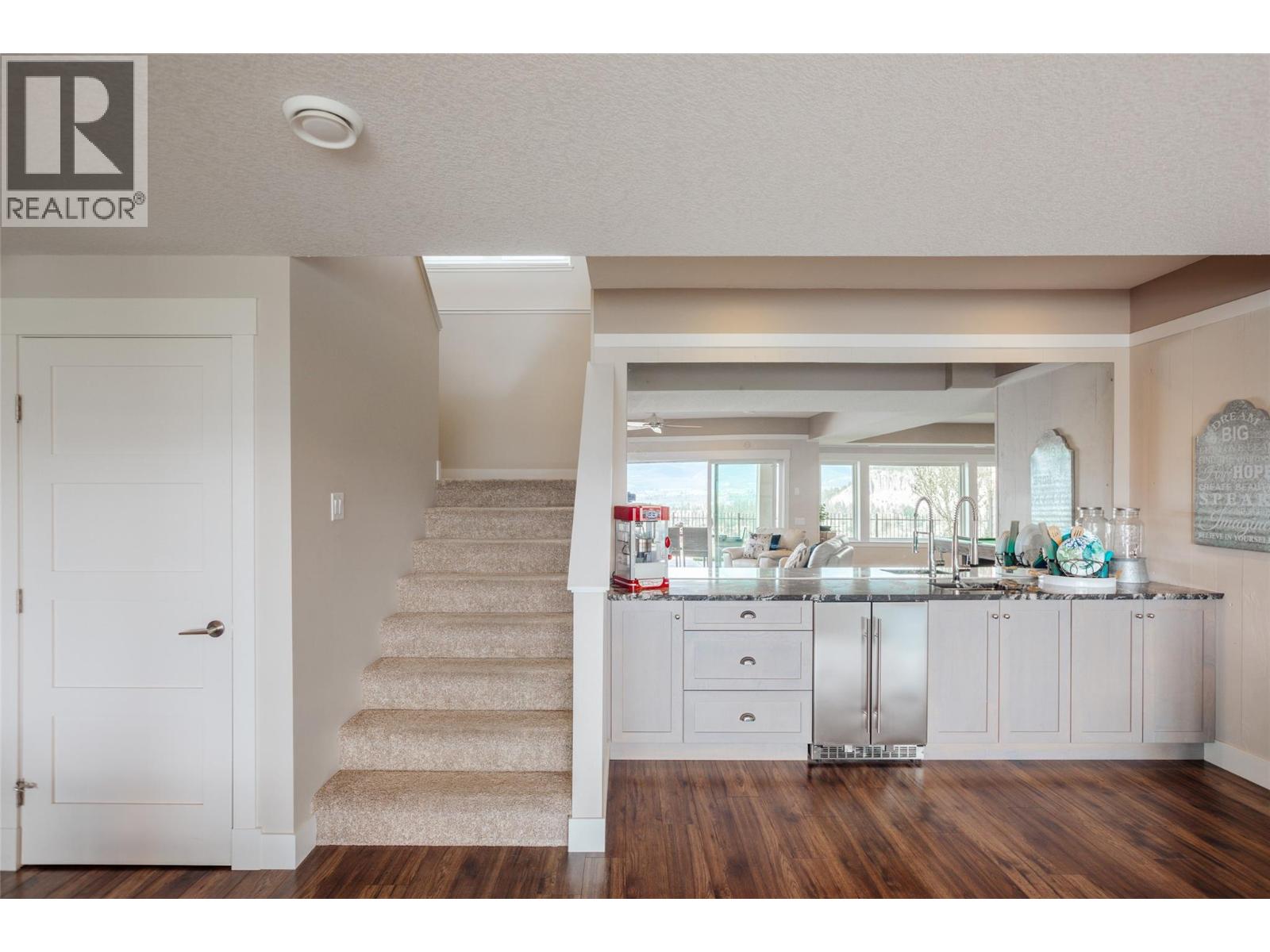  747 Traditions Crescent, Kelowna