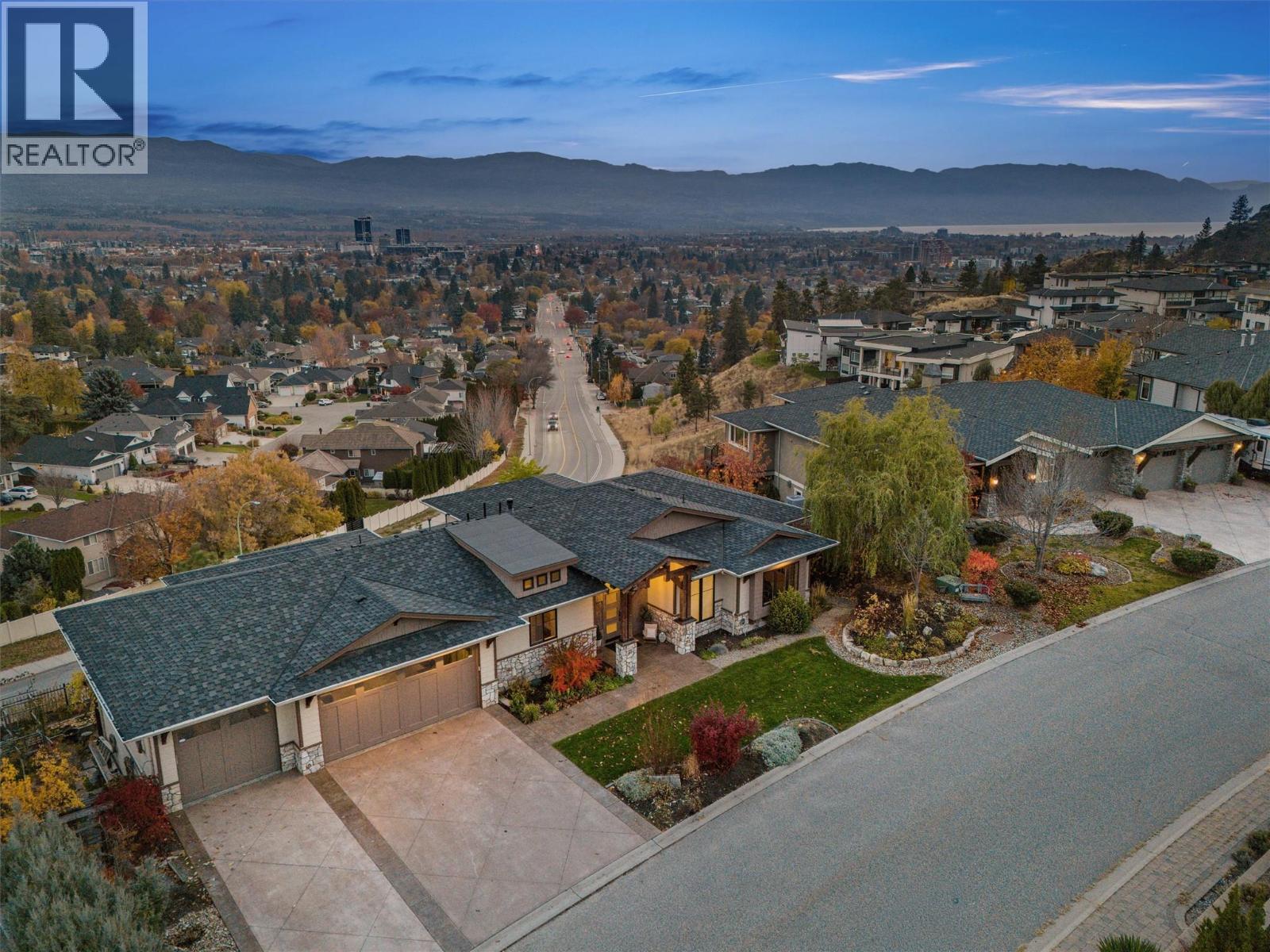  747 Traditions Crescent, Kelowna