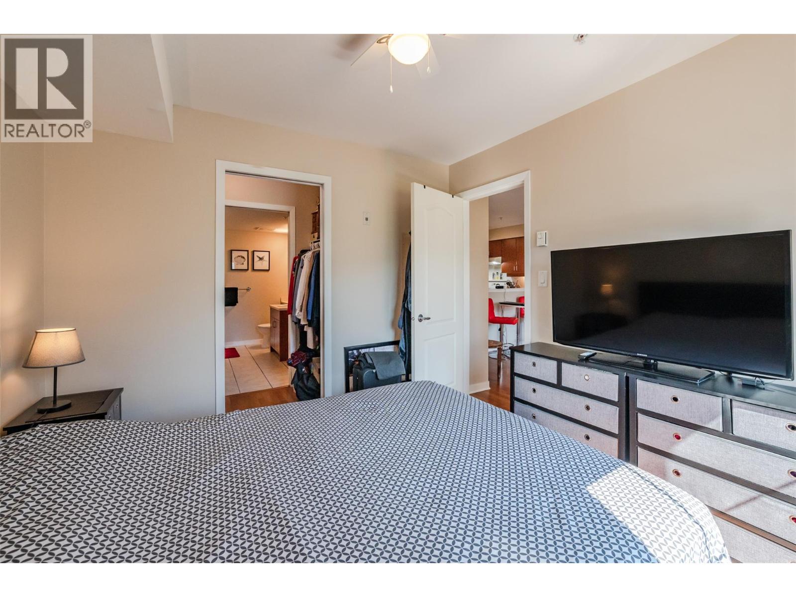 7600 COTTONWOOD Drive Unit# 404, Osoyoos