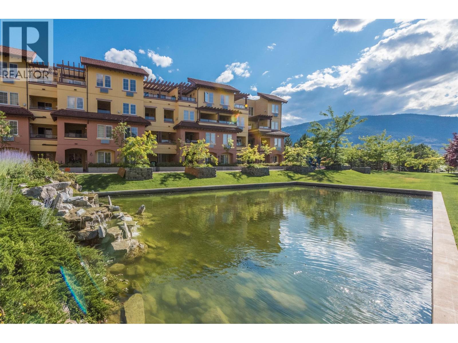 7600 COTTONWOOD Drive Unit# 404, Osoyoos