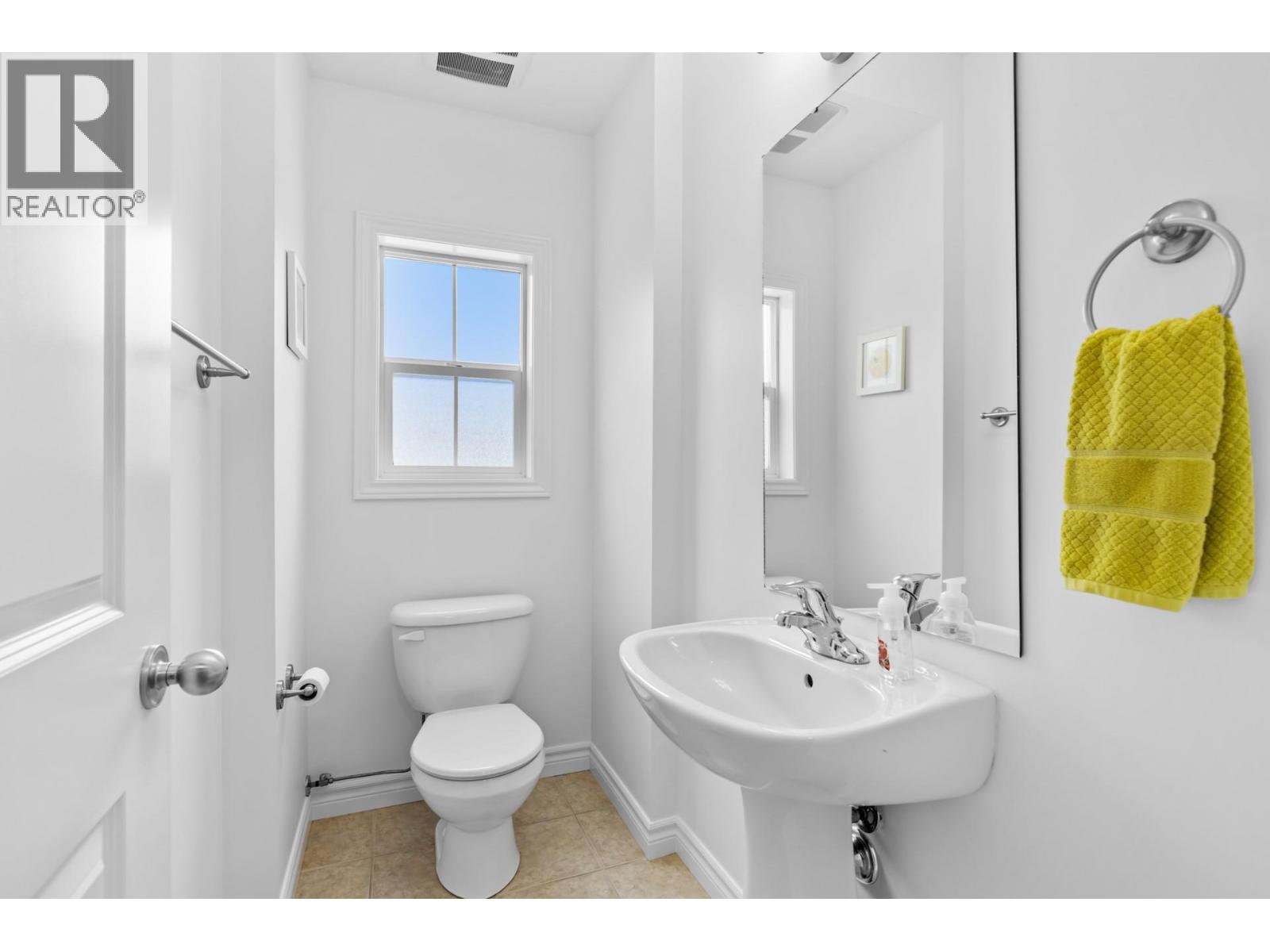 124 456 McPhee Street, Kelowna