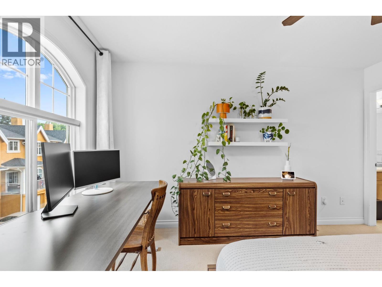 124 456 McPhee Street, Kelowna