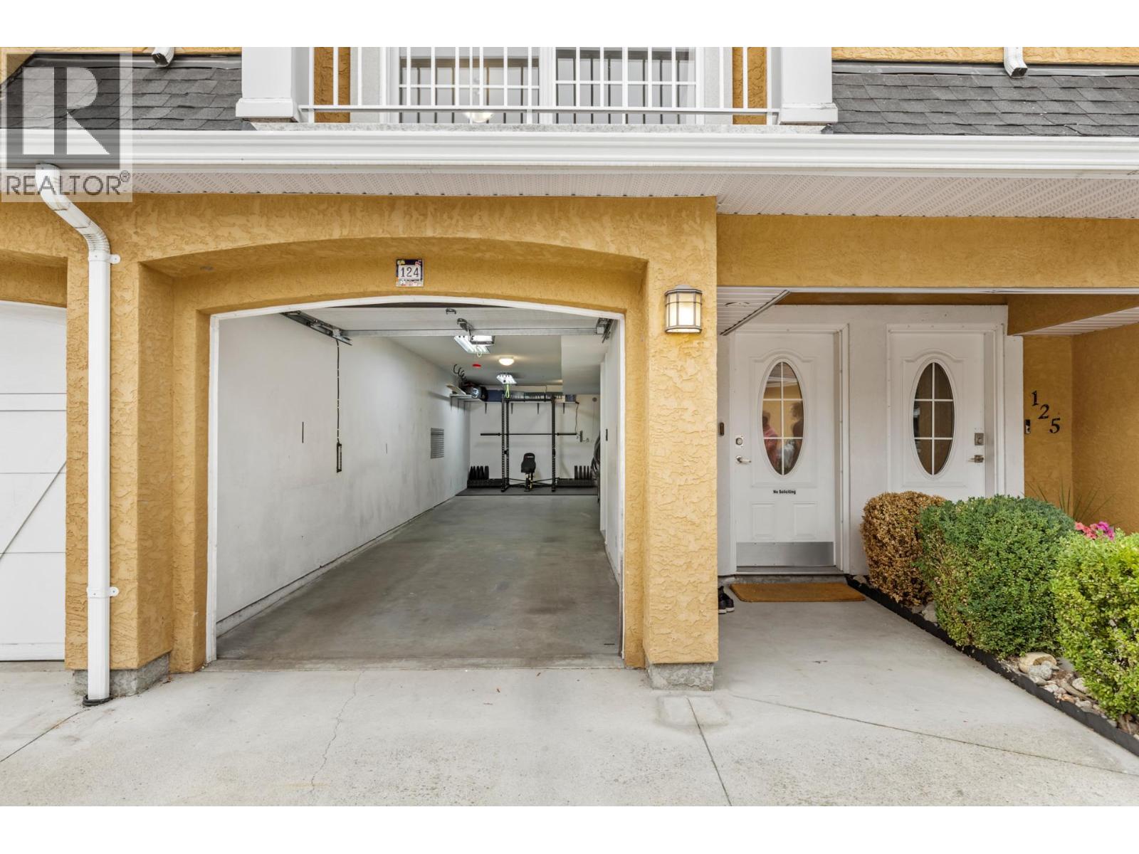 124 456 McPhee Street, Kelowna