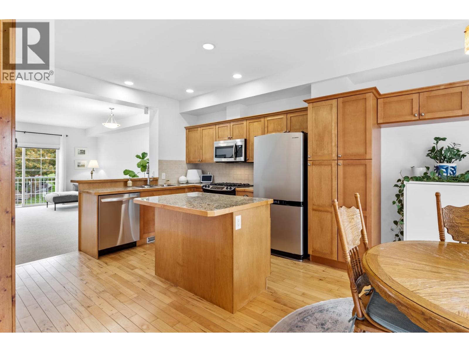 124 456 McPhee Street, Kelowna