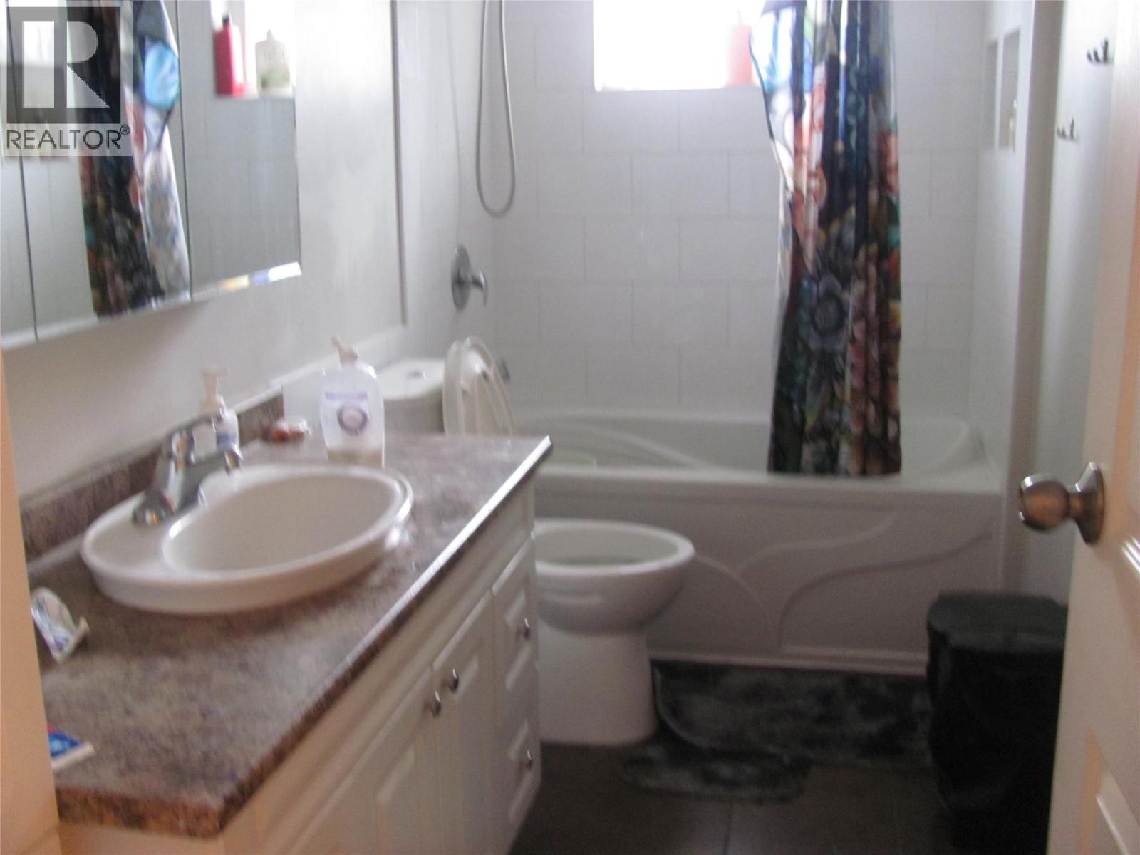 5605 Willow Drive, Vernon