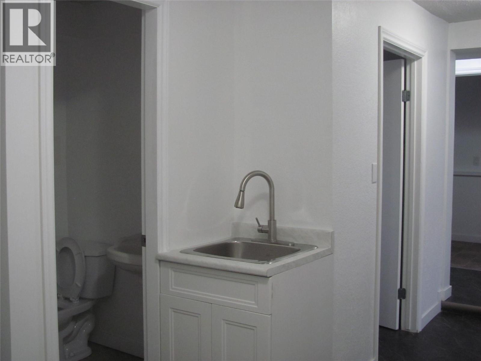 5605 Willow Drive, Vernon