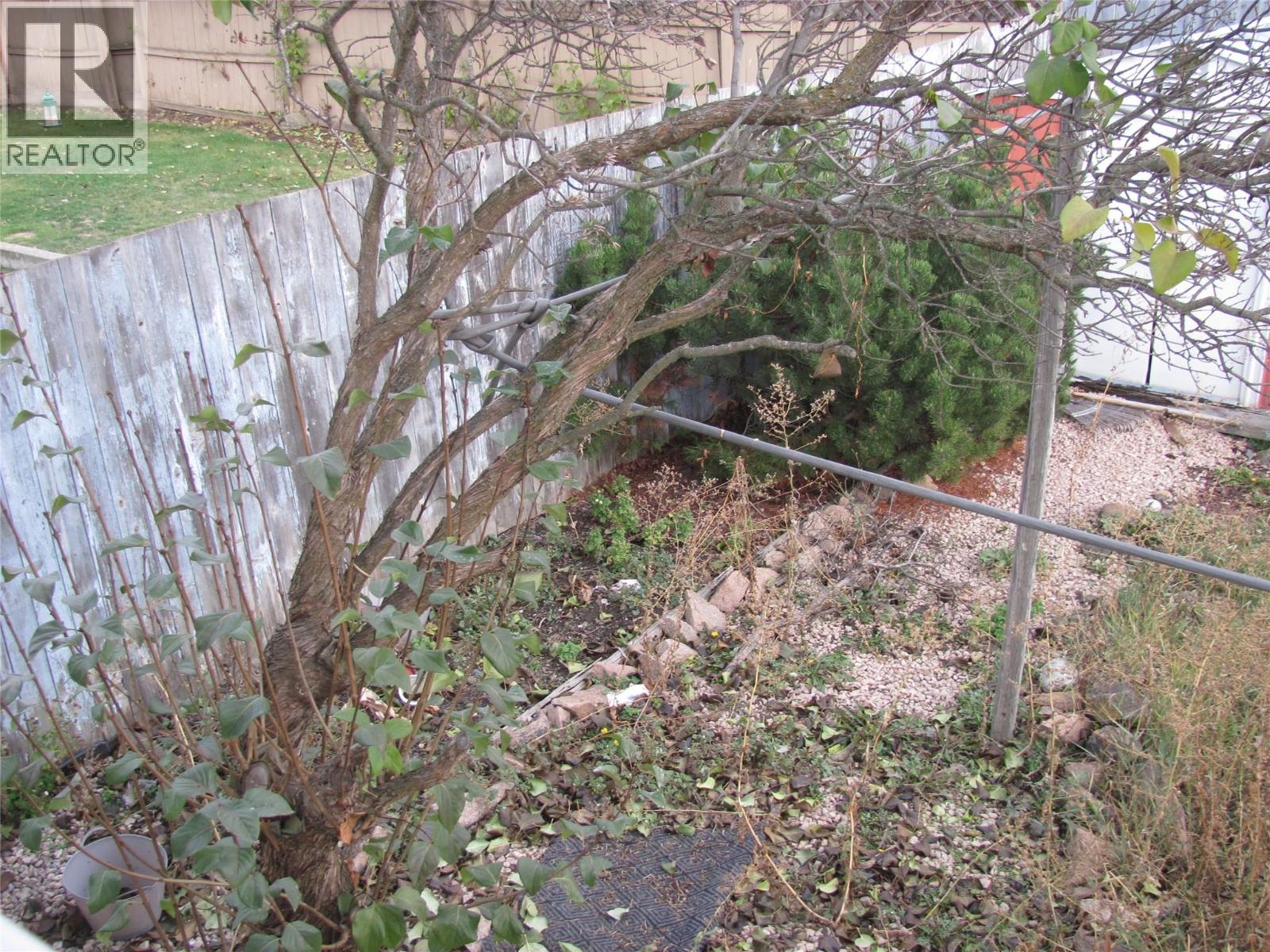 5605 Willow Drive, Vernon