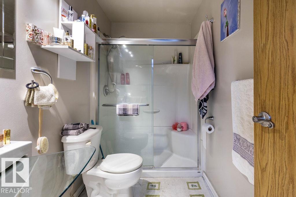 7232 183B ST NW, Edmonton