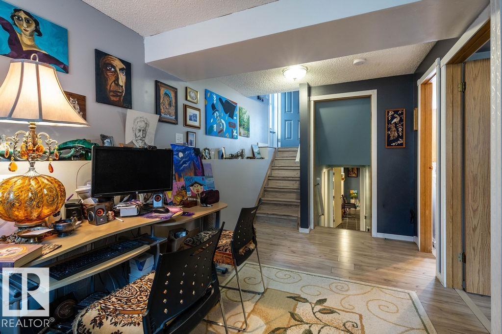 7232 183B ST NW, Edmonton