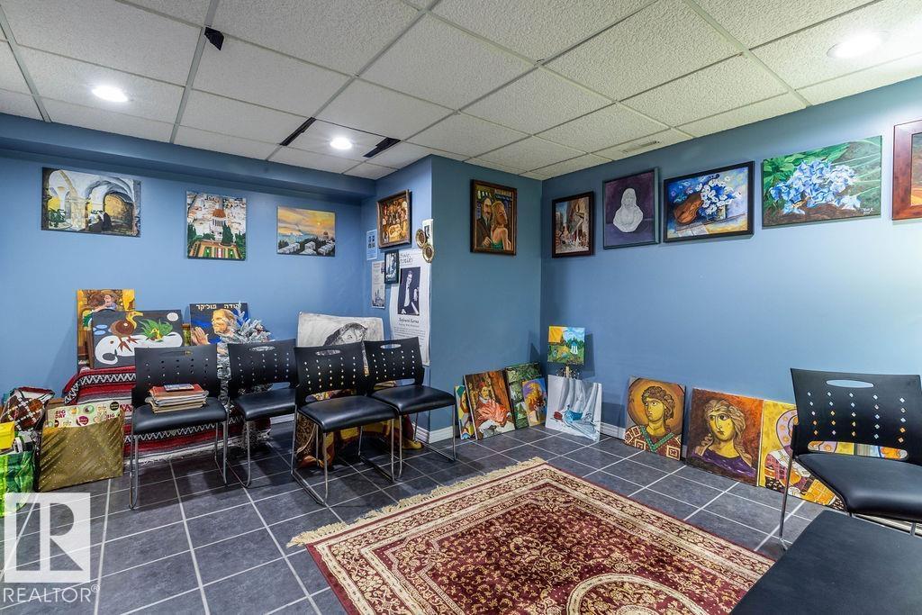 7232 183B ST NW, Edmonton