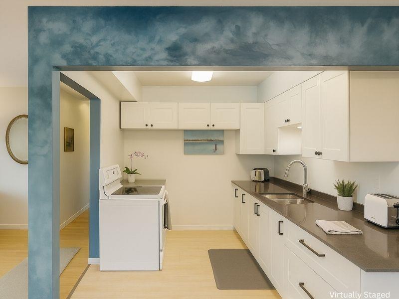 1 1040 PARKER STREET, White Rock