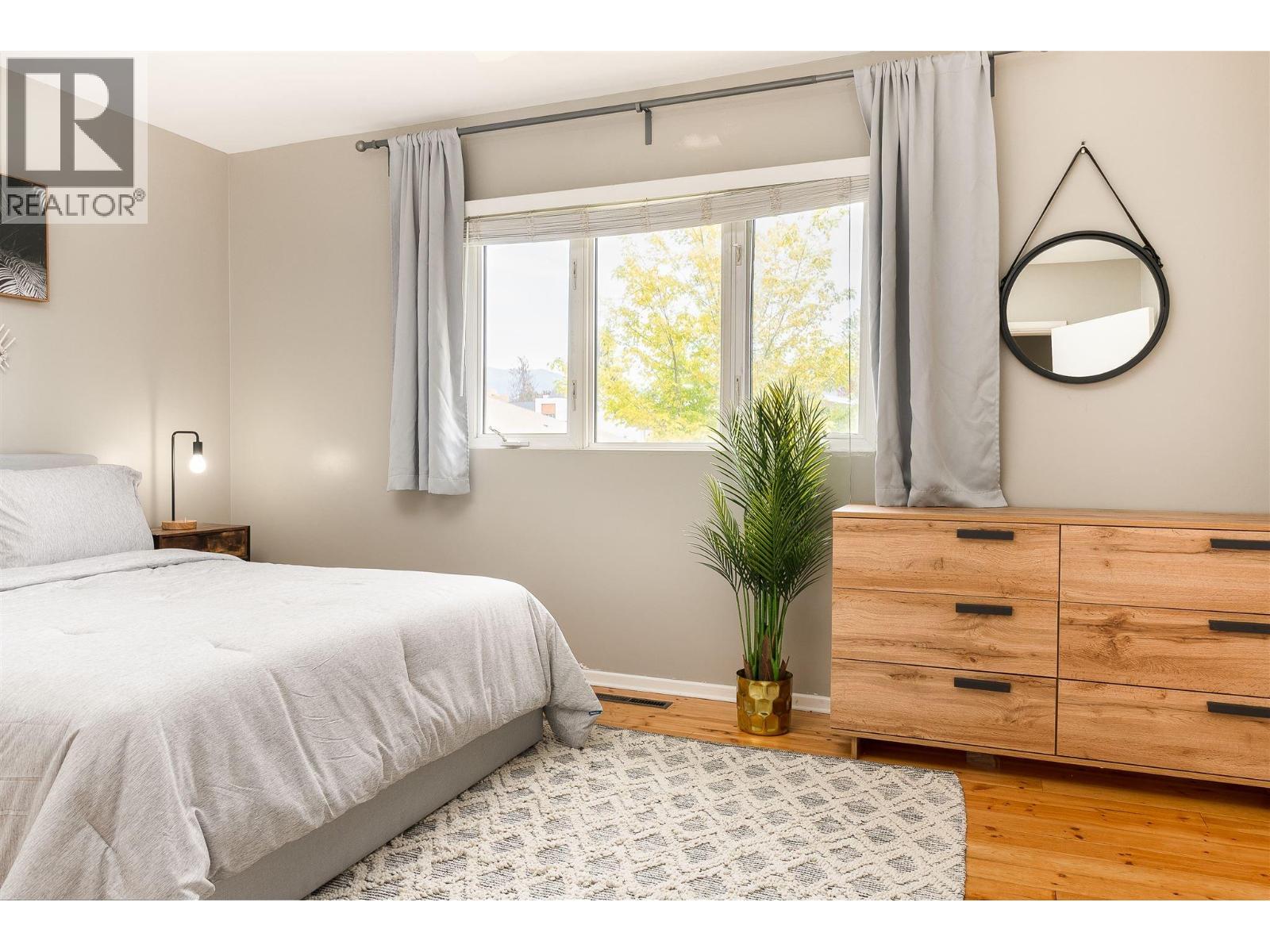  764 Francis Avenue, Kelowna