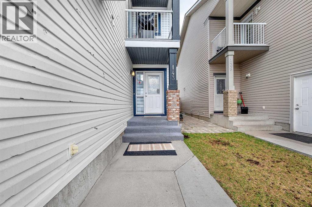 Single Family House for Sale in  Taralake Way NE Taradale Calgary 