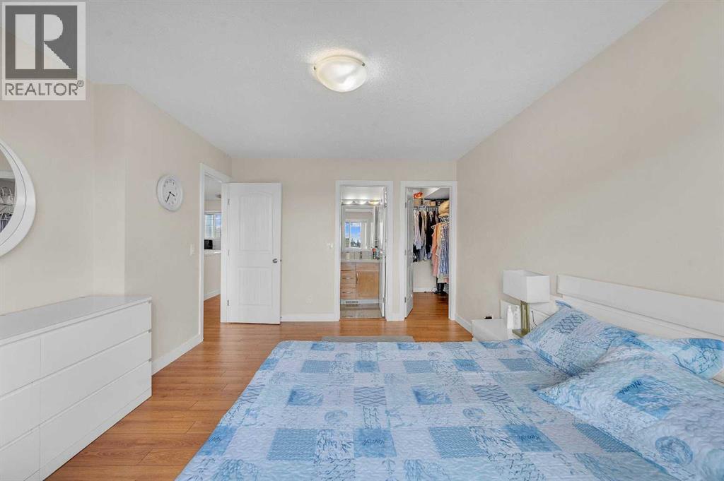 Single Family House for Sale in  Taralake Way NE Taradale Calgary 