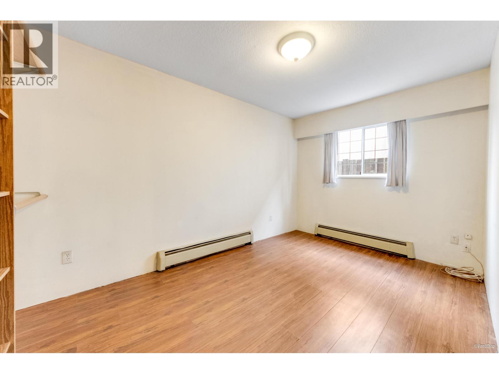 7769 10TH AVENUE, Burnaby