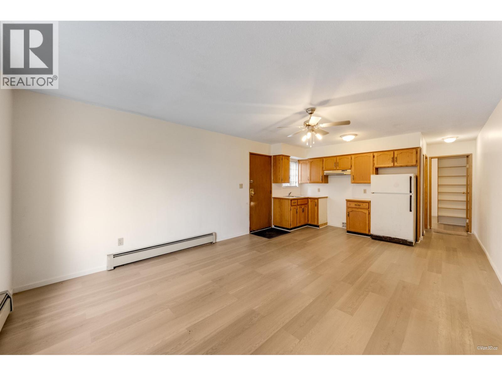 7769 10TH AVENUE, Burnaby