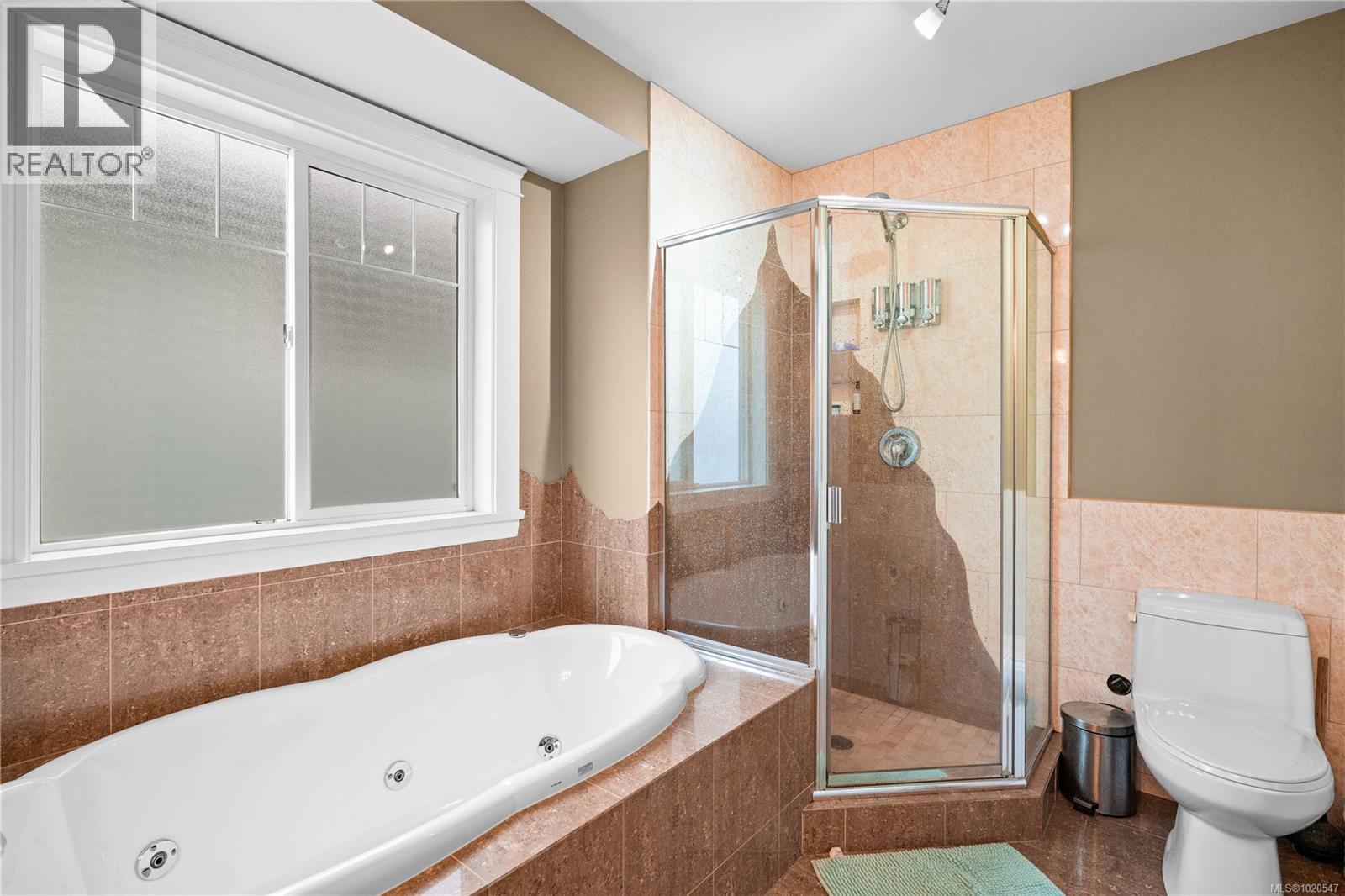  4012 Rainbow Street, Saanich