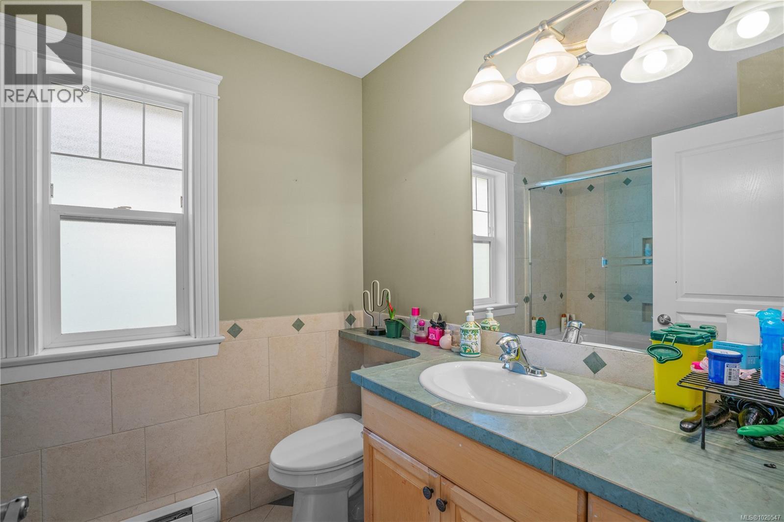  4012 Rainbow Street, Saanich