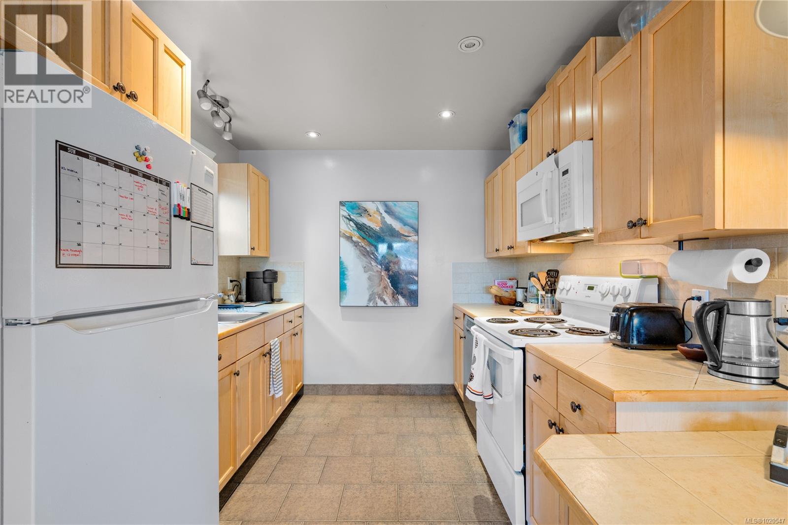  4012 Rainbow Street, Saanich