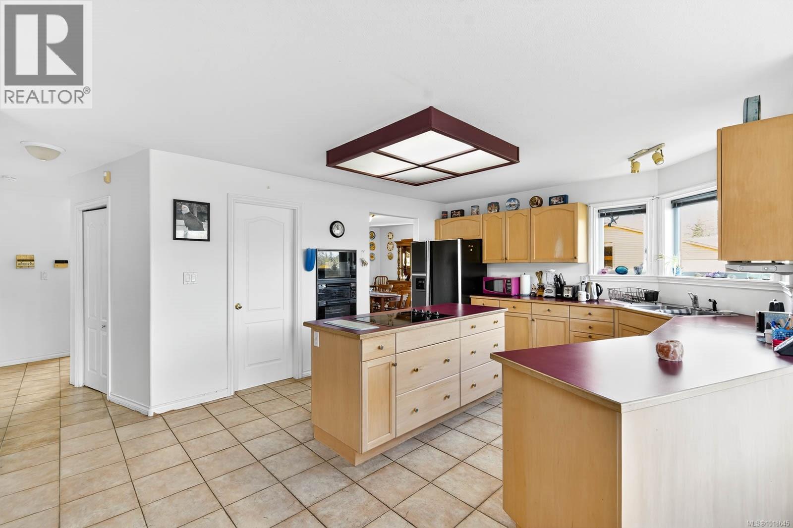 7799A Beaver Creek Rd, Port Alberni