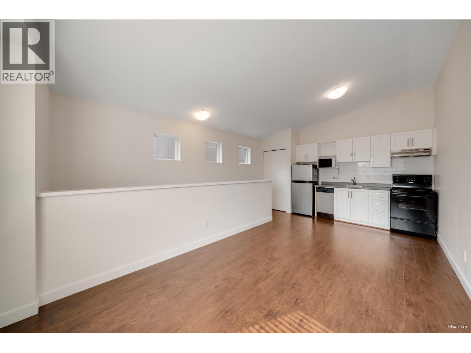 1249 SOBALL STREET, Coquitlam