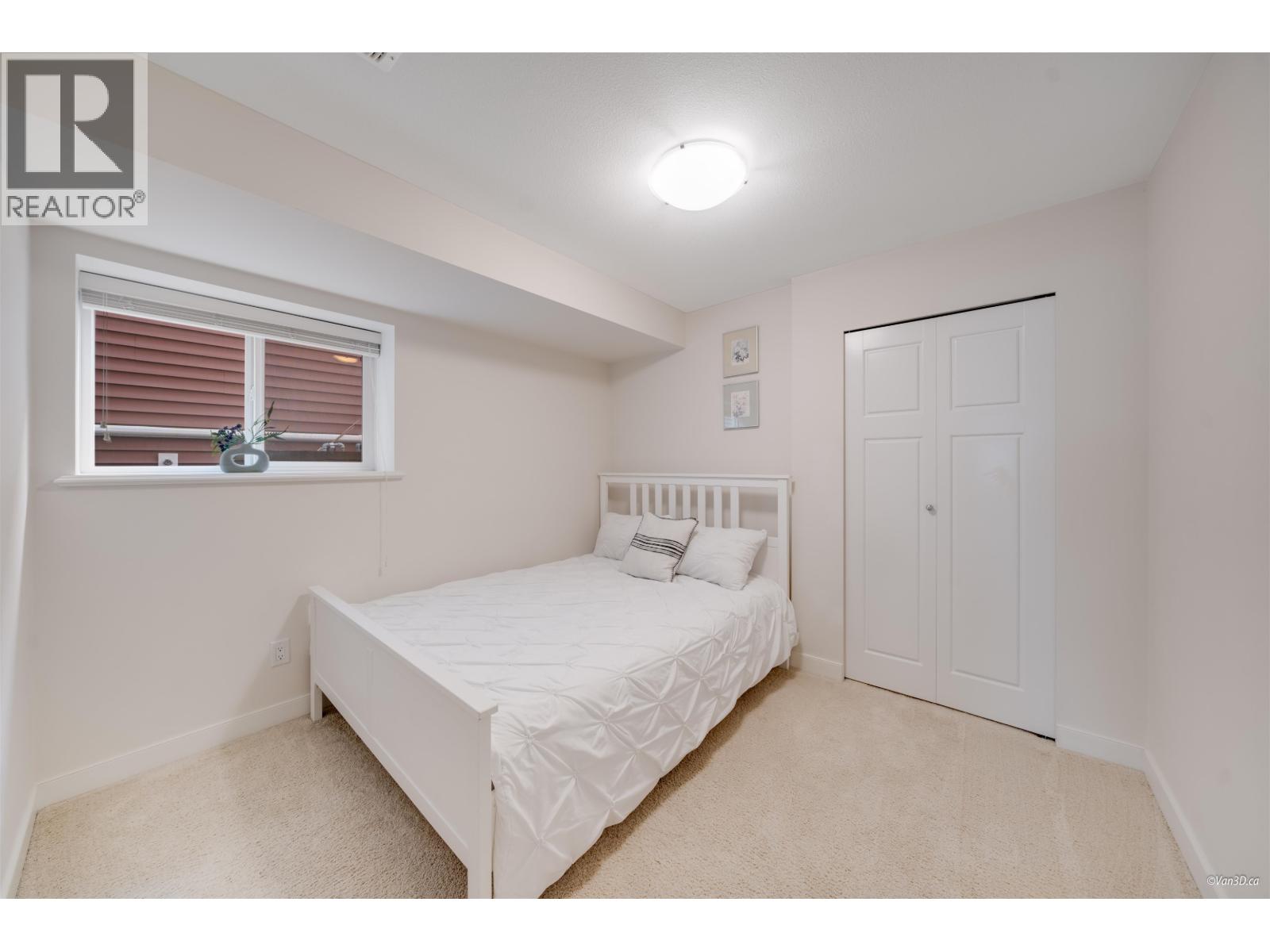 1249 SOBALL STREET, Coquitlam