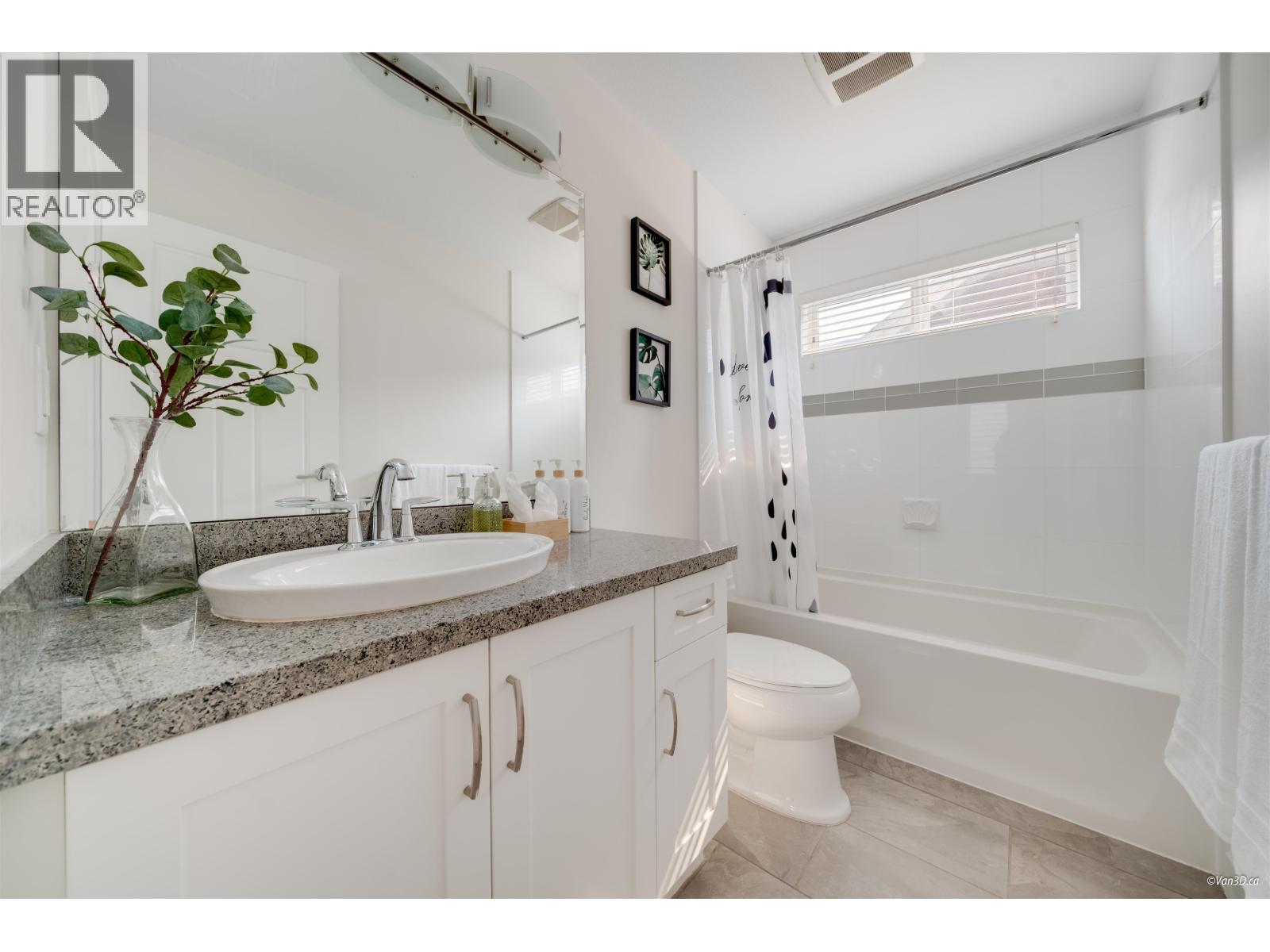 1249 SOBALL STREET, Coquitlam