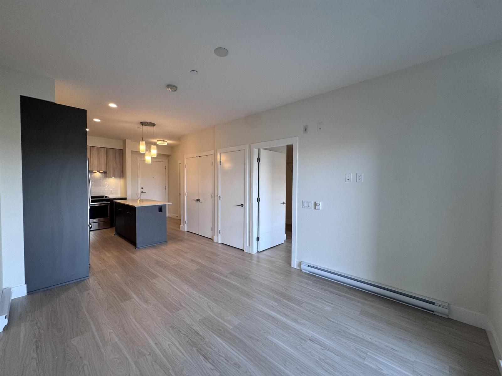 B410 6960 NICHOLSON ROAD, Delta