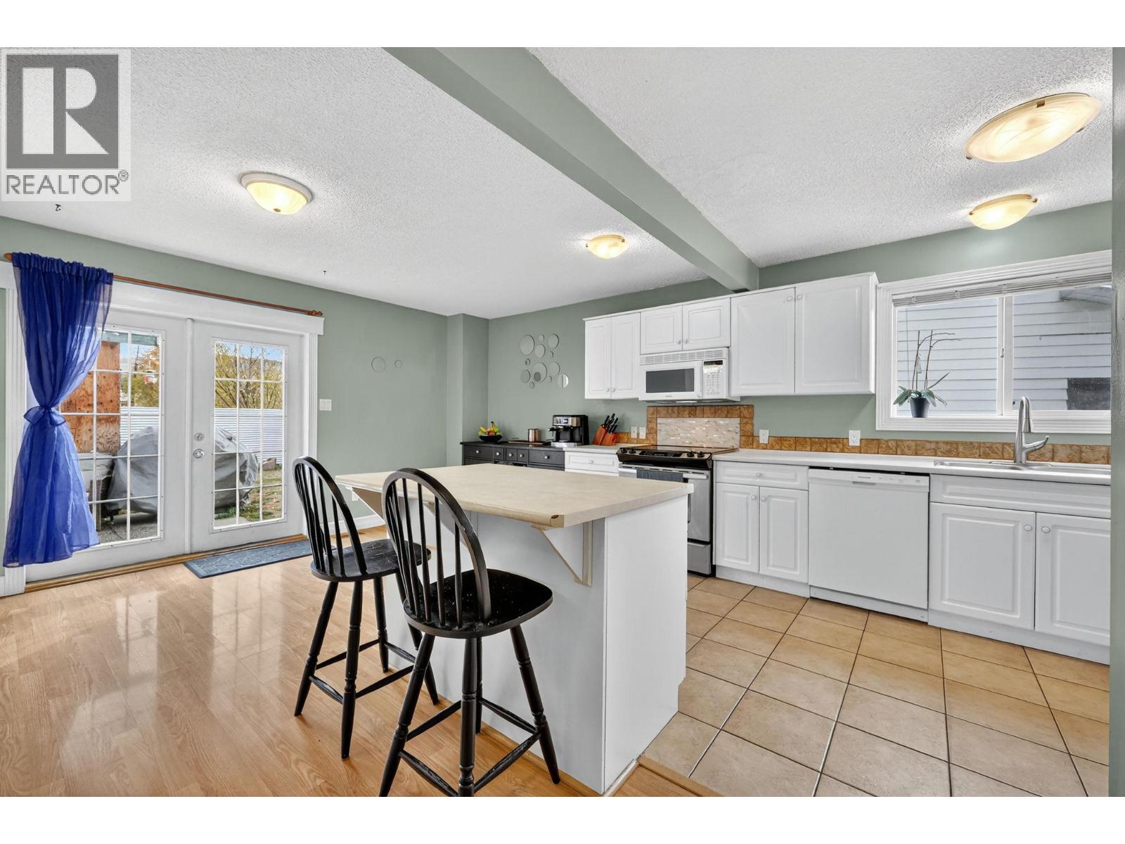  4804 25 Avenue, Vernon