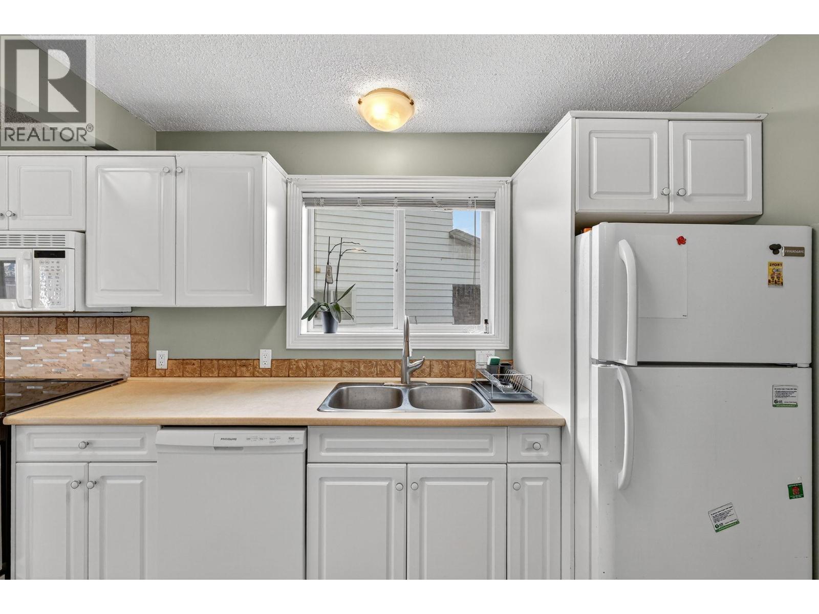  4804 25 Avenue, Vernon