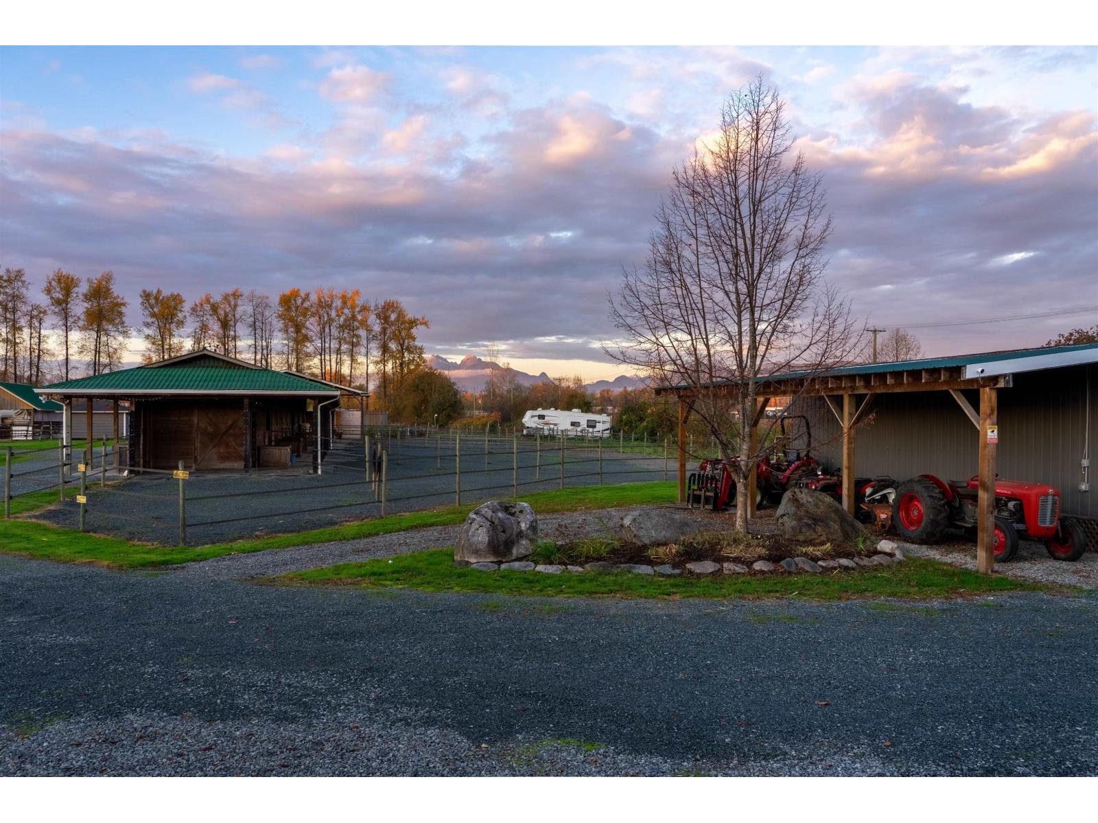 8575 240 STREET, Langley