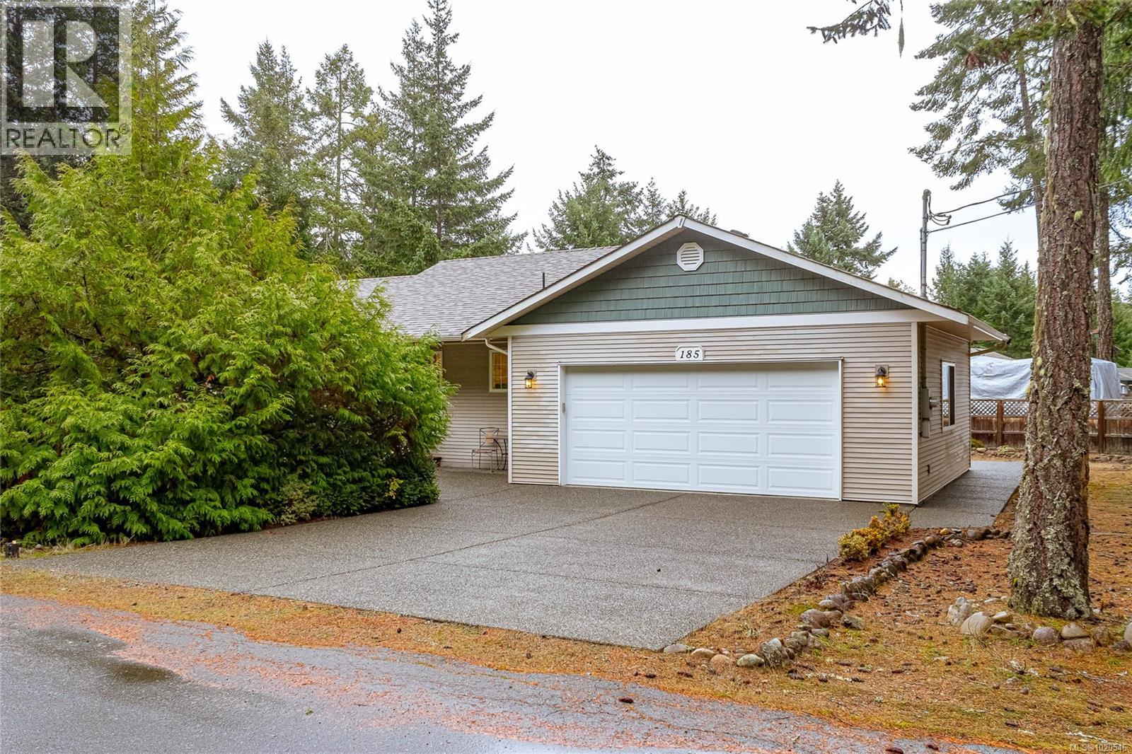 185 Huson Rd, Qualicum Beach