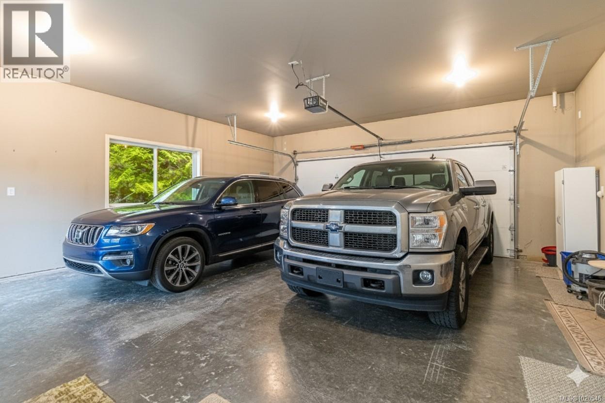 185 Huson Rd, Qualicum Beach