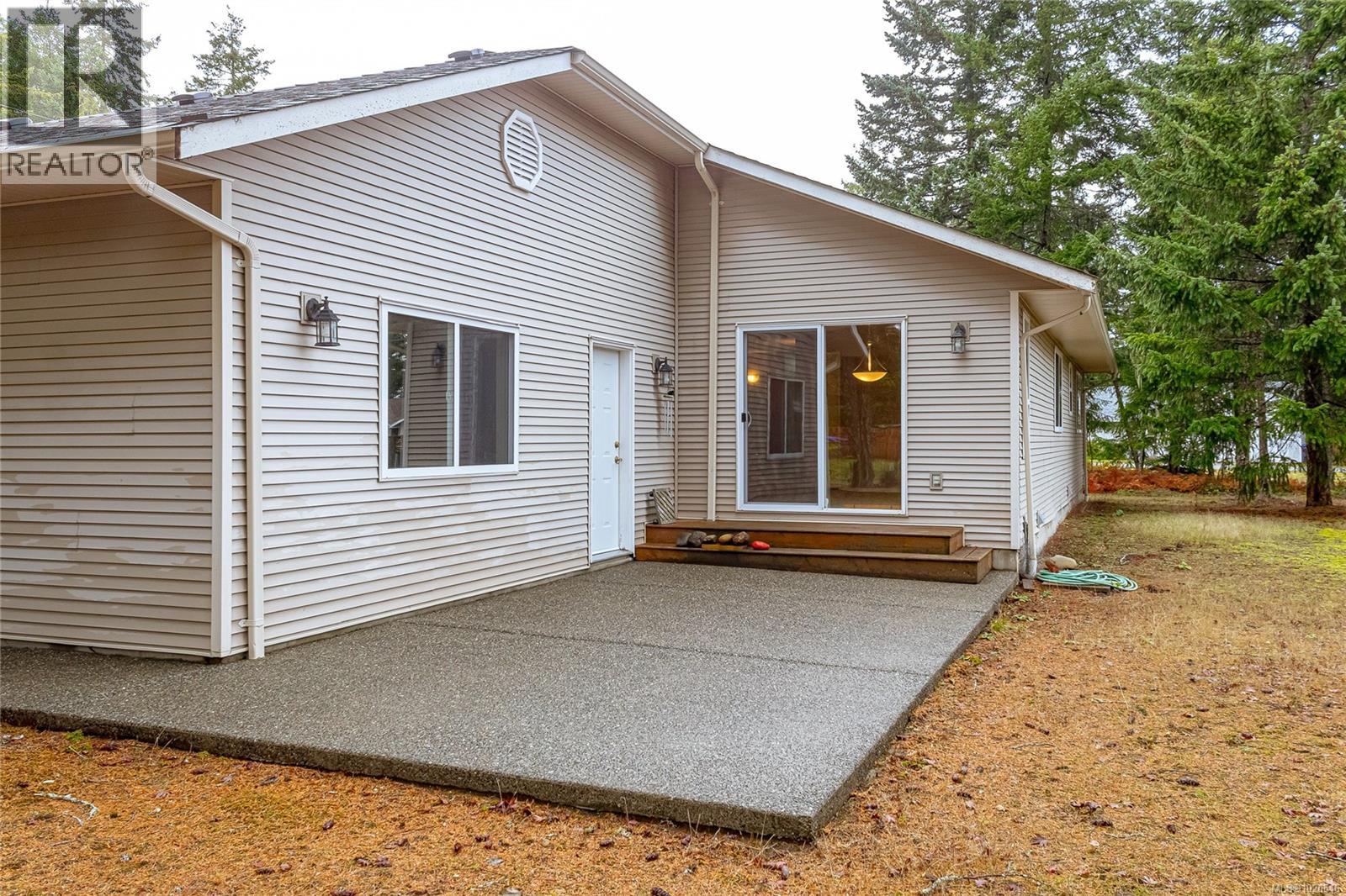 185 Huson Rd, Qualicum Beach