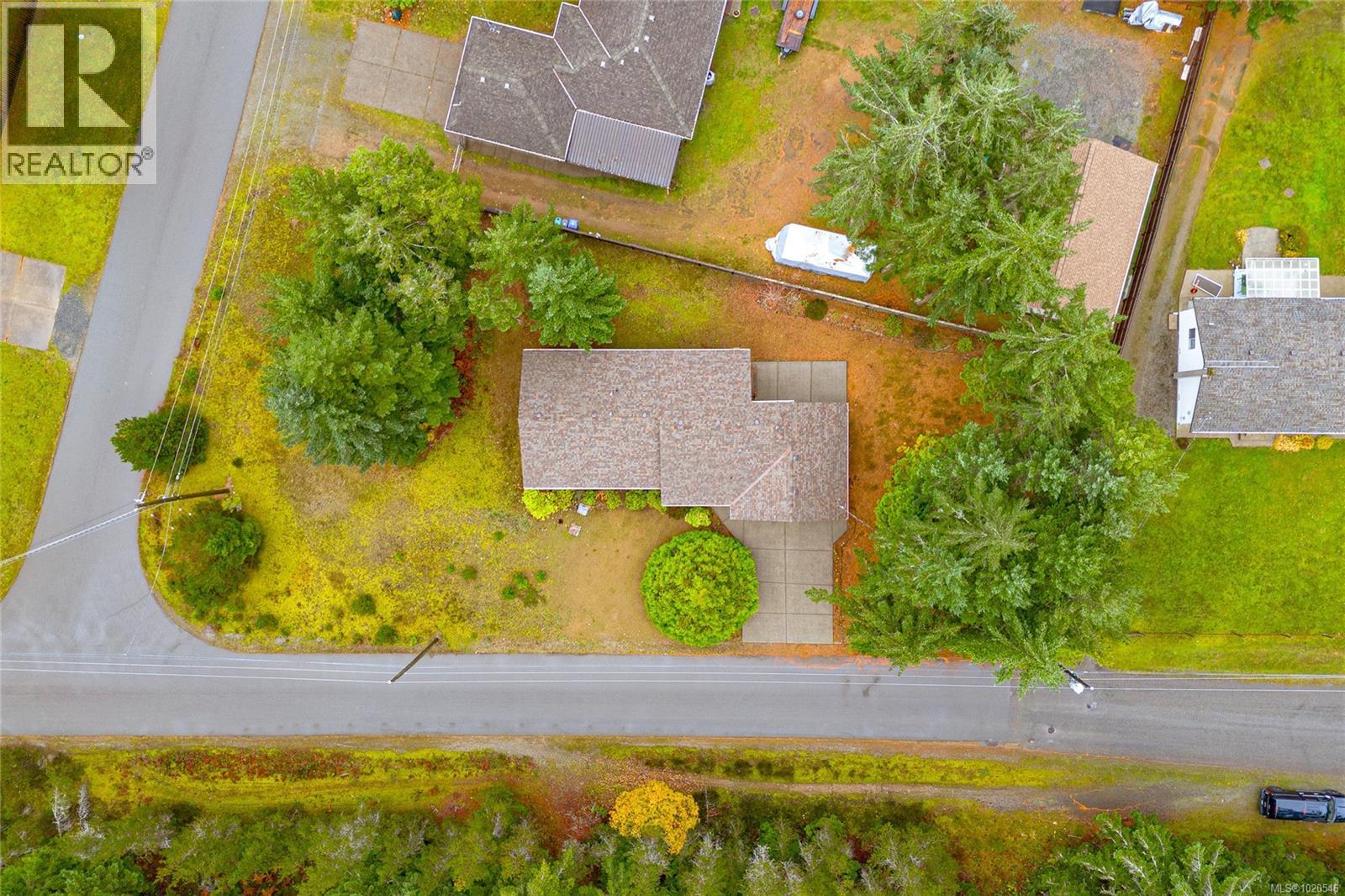 185 Huson Rd, Qualicum Beach