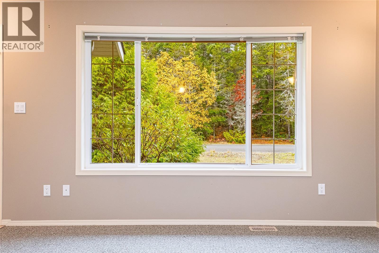 185 Huson Rd, Qualicum Beach