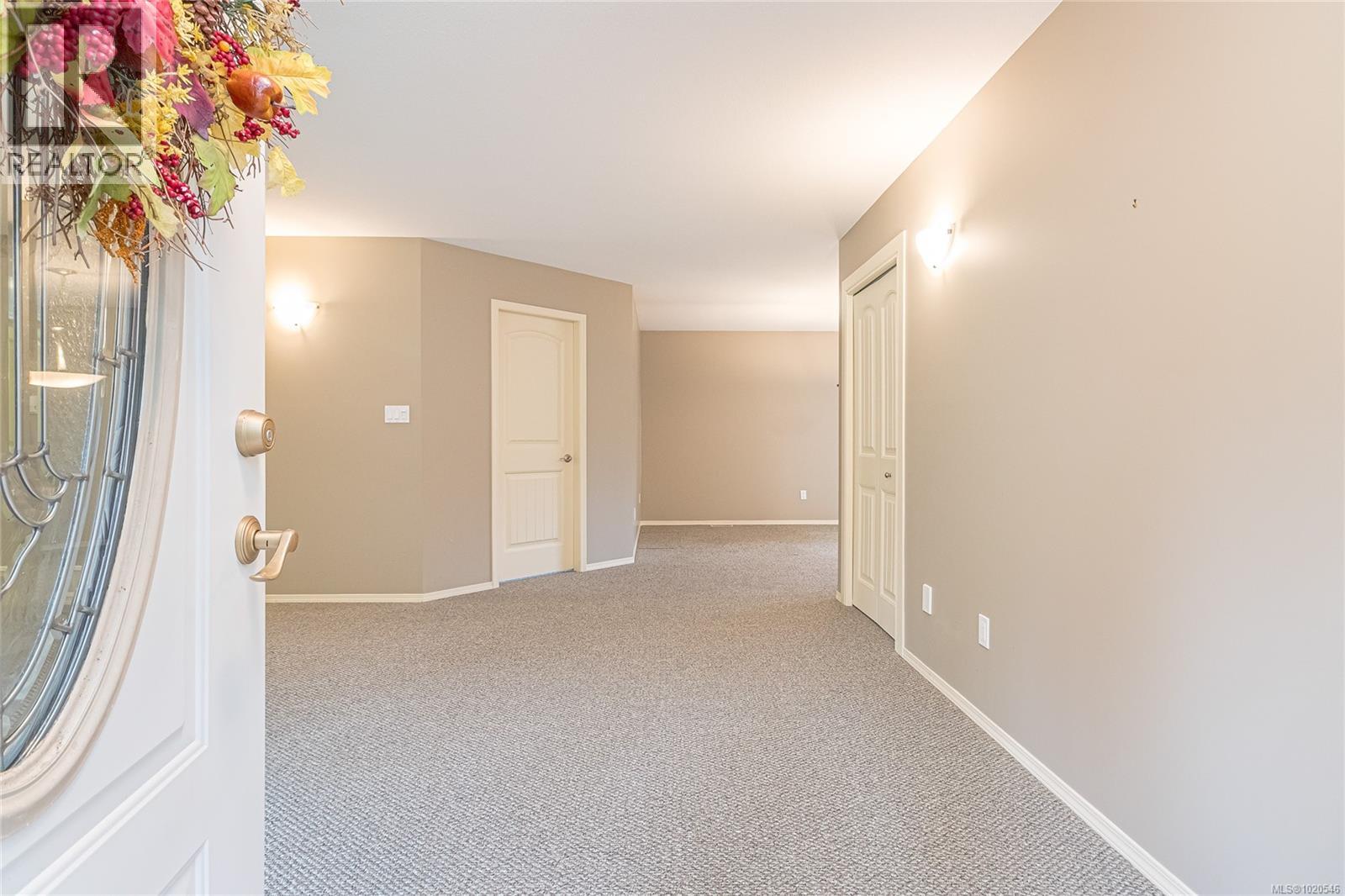 185 Huson Rd, Qualicum Beach